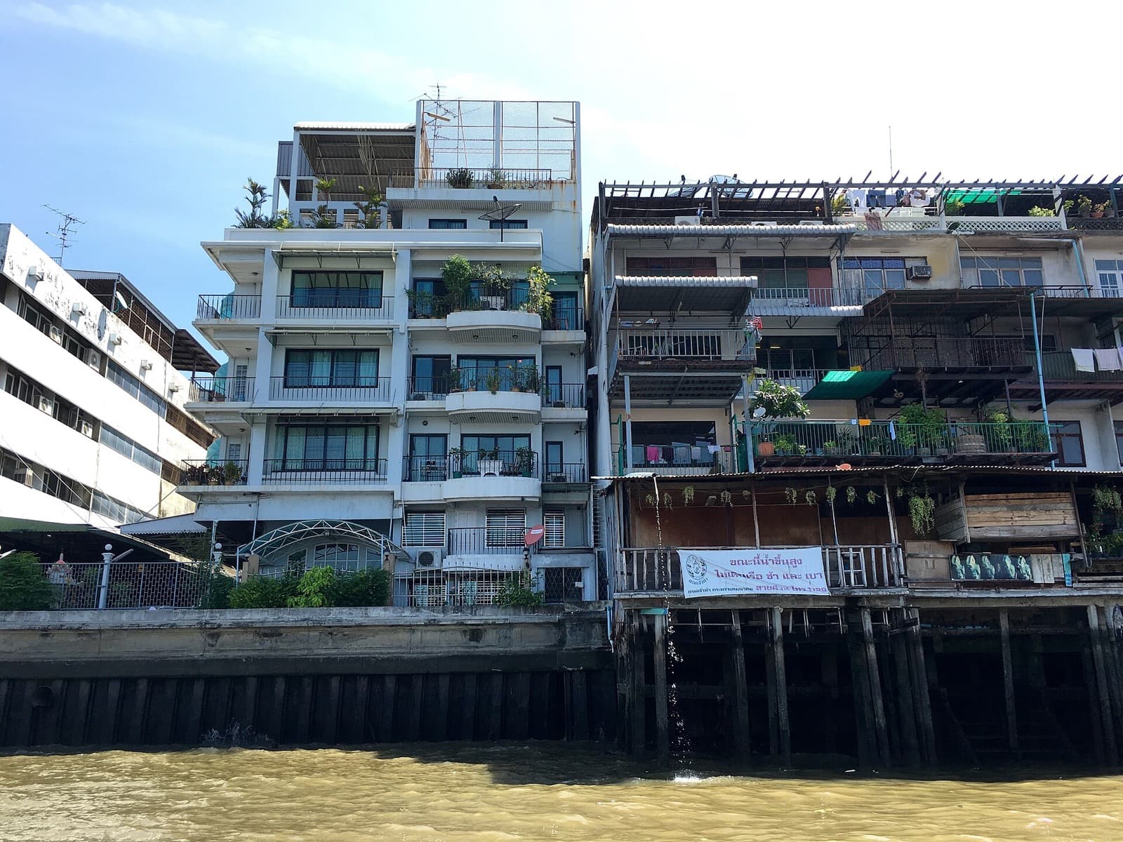 Riverside housing at Song Wat Road in Bangkok