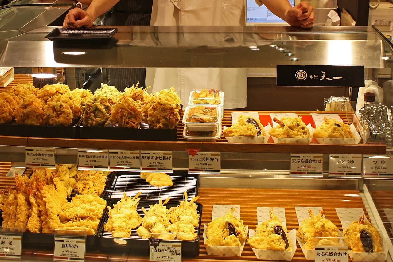 Tempura for sale at the Isetan Shinjuku department store food hall